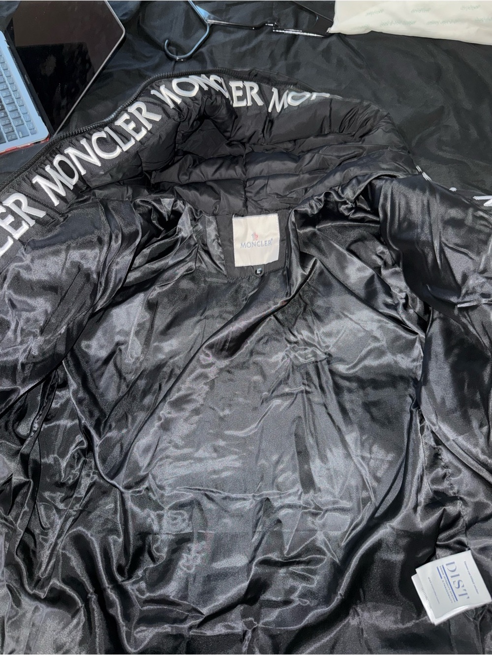 Moncler Black Men's Quilted Puffer Jacket with Branded Collar